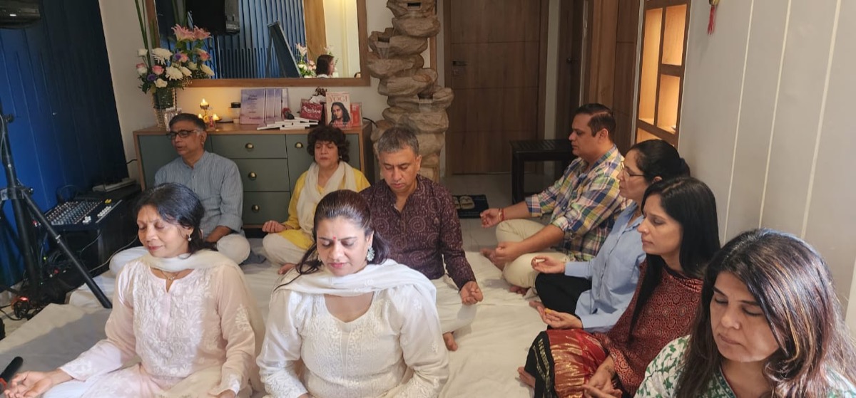Muni at the Mumbai satsang